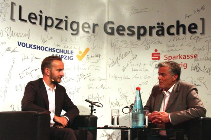 Jan Böhmermann und Thomas Bille im Gespräch. Foto: L-IZ.de
