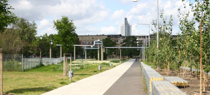 Lene-Voigt-Park bei seiner Eröffnung 2004. Foto: Ralf Julke