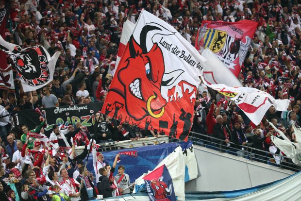 Großartige Stimmung von den Rängen. Foto: GEPA pictures/Kerstin Kummer