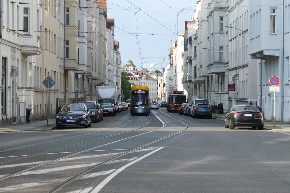 Ganz klein da hinten: Leipziger Verkehrszukunft. Foto: Ralf Julke