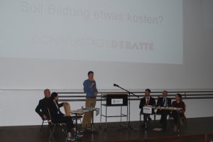 Debatte über Studiengebühren im Audimax der Uni Leipzig. Foto: René Loch