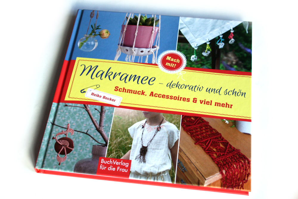 Heike Becker: Makramee - dekorativ und schön. Foto: Ralf Julke