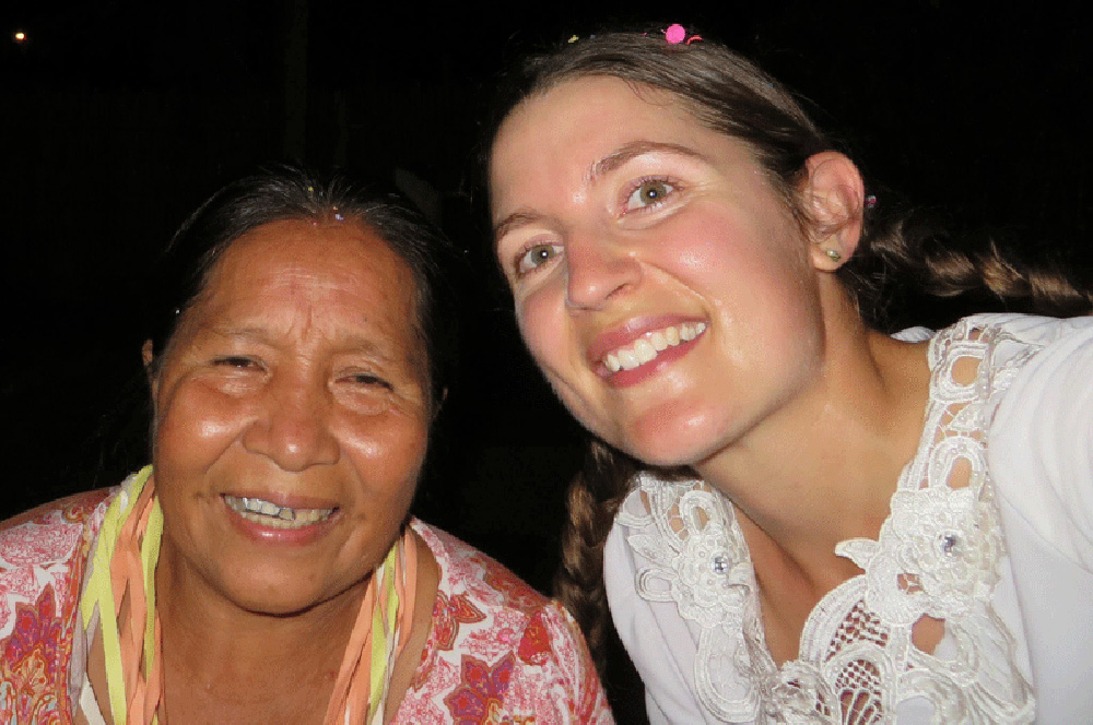 Francisca Oye (links) und Anne Pisor während des Karnevals 2015. Foto: Anne Pisor