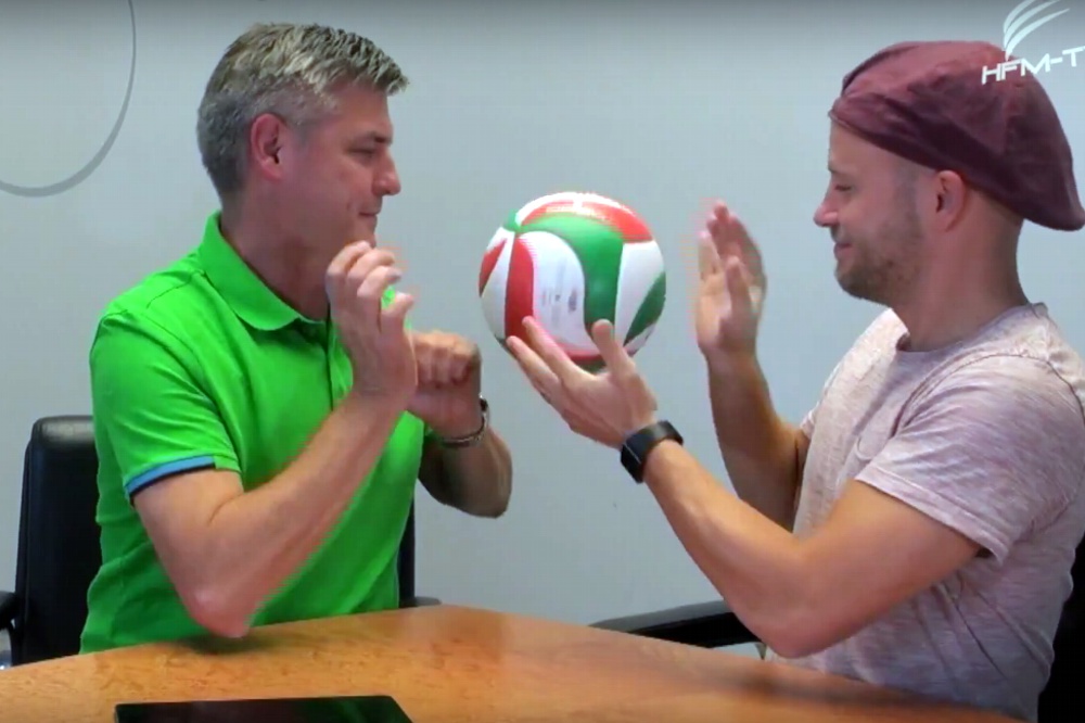 Wo ist der Kugel, wo ist die Ball? Heimspiel macht Jubiläumssendung zur Outtake-Show. Screen Heimspiel TV