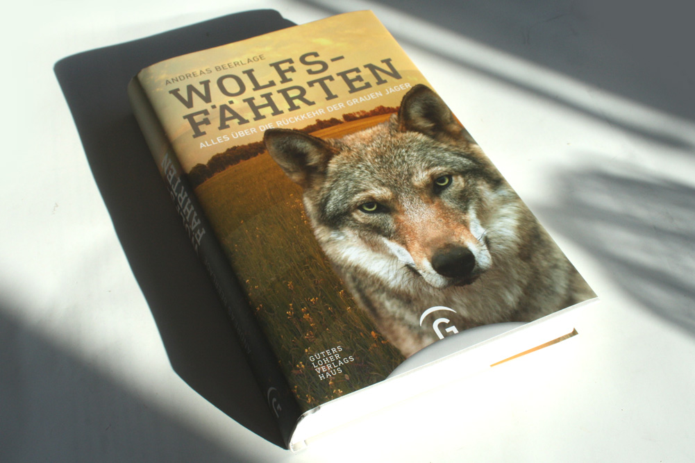 Andreas Beerlage: Wolfsfährten. Foto: Ralf Julke