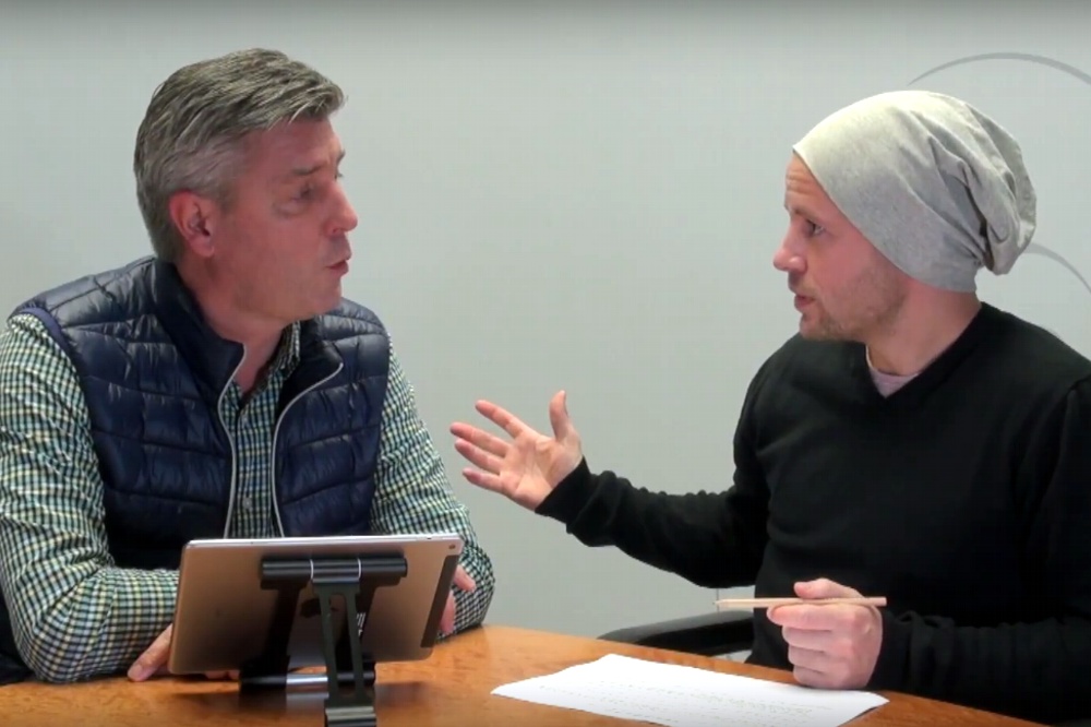 Norman Landgraf und Martin Hoch über das Thema Stock im Arsch und das Leipziger Derby. Foto: Videoscreen von Heimspiel TV