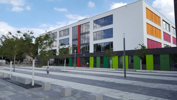Das neue Gymnasium in der Telemannstraße. Foto: Marko Hofmann