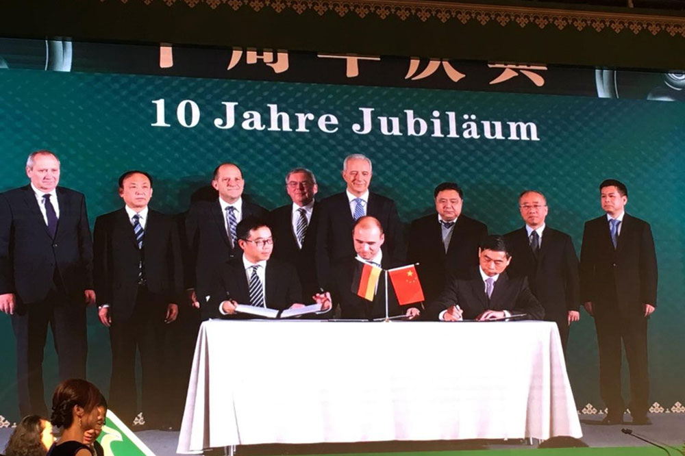 Unterzeichnung des Memorandum of Understanding for Airport and Logistics Development & Planning Cooperation. Foto: Mitteldeutsche Flughafen AG