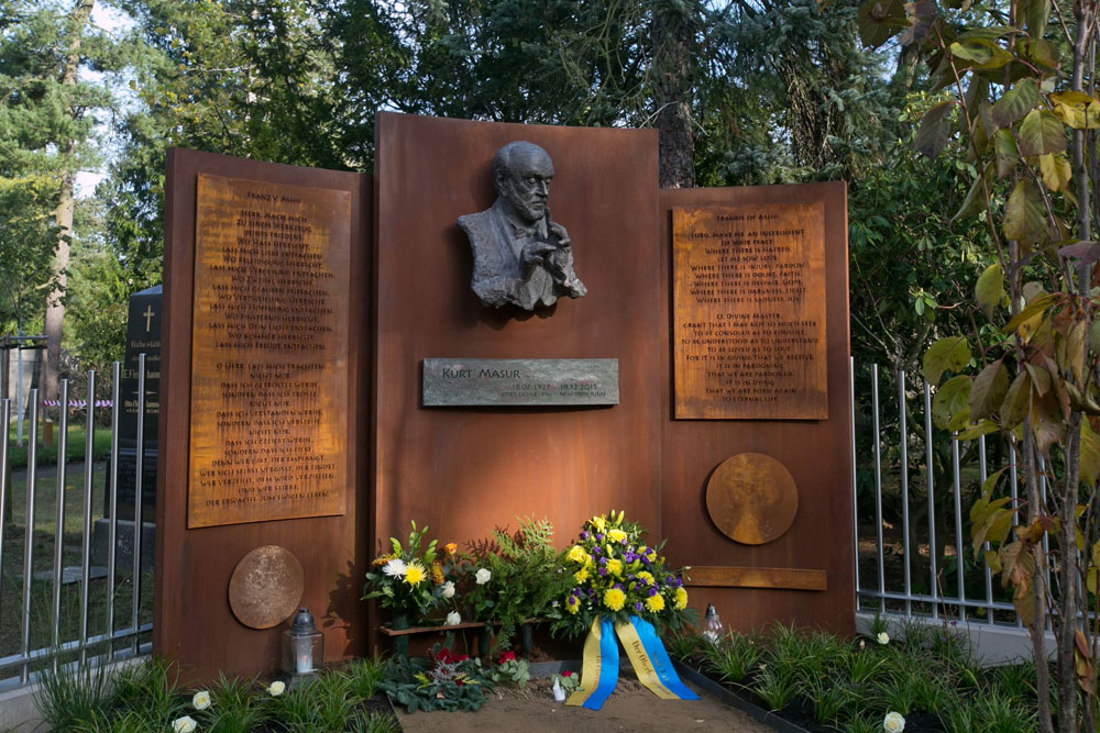 Grabstätte Kurt Masur auf dem Südfriedhof Leipzig. Foto: Gert Mothes