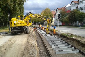 Bauarbeiten am neuen Gleis. Foto: Naumburger Straßenbahn GmbH