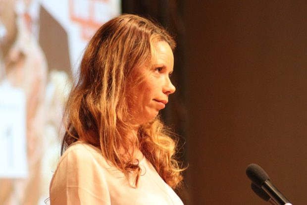 Hat den Staffelstab von Rico Gebhardt übernommen: Antje Feiks, die neue Landesvorsitzende der Linken in Sachsen. Foto: L-IZ.de