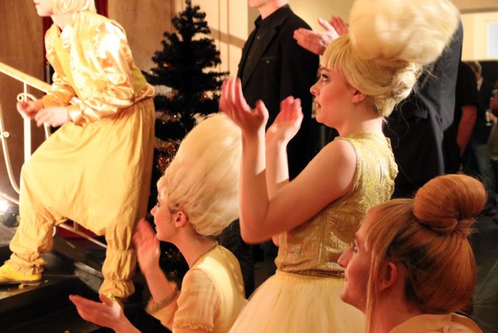 Märchenhafter Empfang im Leipziger Schauspiel für die Besucher.