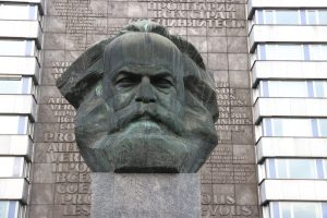 Die Chemnitzer wollen ihn nicht hergeben: Karl Marx als Identitätsstifter. Foto: Michael Freitag