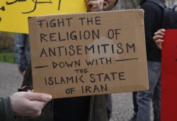 Antisemitismus ist ein wichtiges Propagandainstrument der iranischen Führung. Foto: Alexander Böhm