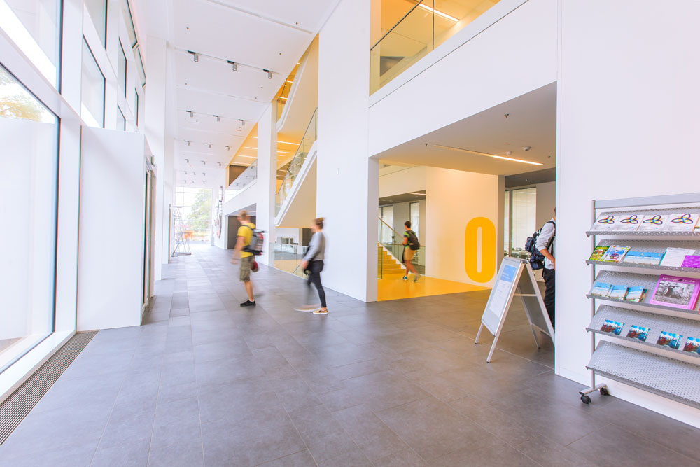 Auch in diesem Jahr findet das JUG Saxony Camp im Nieper-Bau der HTWK Leipzig statt. Foto: Swen Reichhold/HTWK Leipzig