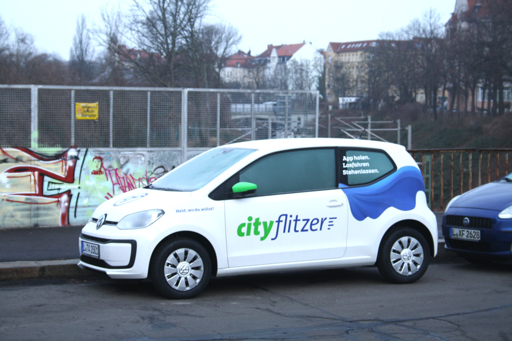Ein CityFlitzer in Gohlis. Foto: Ralf Julke