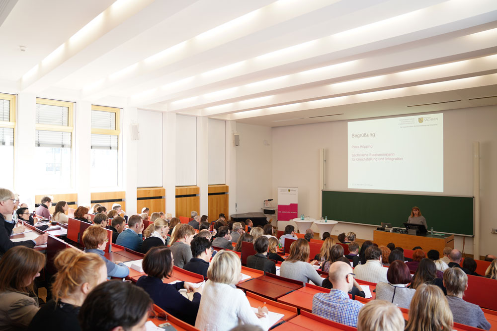 8. Verbändegespräch. Foto: SMGI