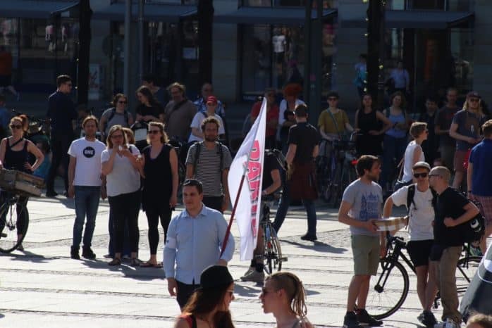 Die PARTEI war auch am Start - zumindest ein bisschen. Foto: L-IZ.de