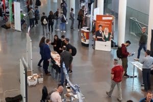 Studieninformationstag 2018: Informationsstände im Neuen Augusteum. Foto: Karina Straube/Universität Leipzig
