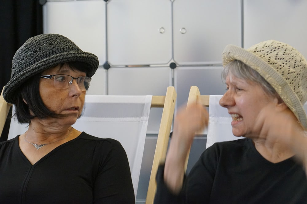 Christel Römer, Sabine Tietzen (v.l.). Foto: Anja Schwede