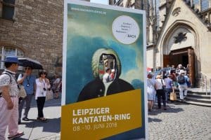 Bachfest Leipzig 2018: Kantaten-Rings-Besucher warten vor der Leipziger Thomaskirche. Foto: Bachfest Leipzig/www.malzkornfoto.de