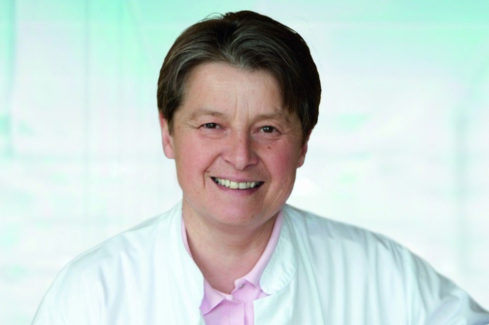 Dr. Melanie Weiss leitet am UKL die Zentrale Einrichtung Arbeitsmedizin und Arbeitssicherheit, die nun zertifiziert worden ist. Foto: Stefan Straube/UKL