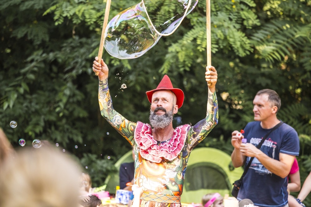 Ariowitsch-Haus Tag bei Welt im Zelt. Foto: Schimmel