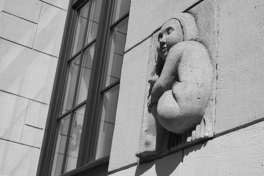 Noch immer das eingeschüchterte Kind ... Foto: Ralf Julke