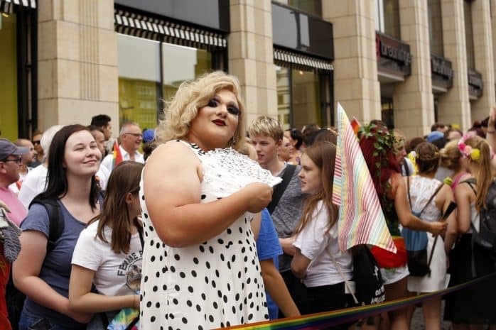 Alle putzen sich für den CSD heraus. Foto: Alexander Böhm
