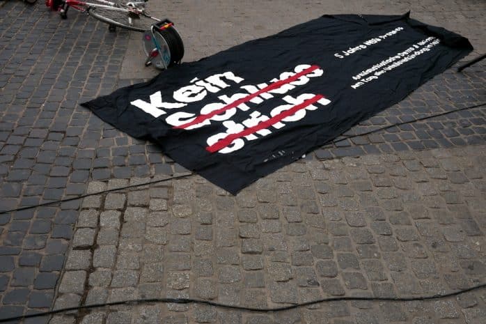 Eine Aufarbeitung der Rolle des Verfassungsschutz und der Polizeibeh&ouml;rden fehlt noch immer. Foto: Luca Kunze