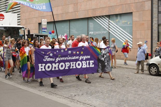 Fußballfans gegen Homophobie. Foto: Alexander Böhm