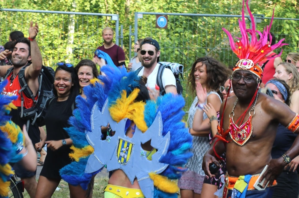 So viel Lebensfreude beim Tanz. Foto: Michael Freitag