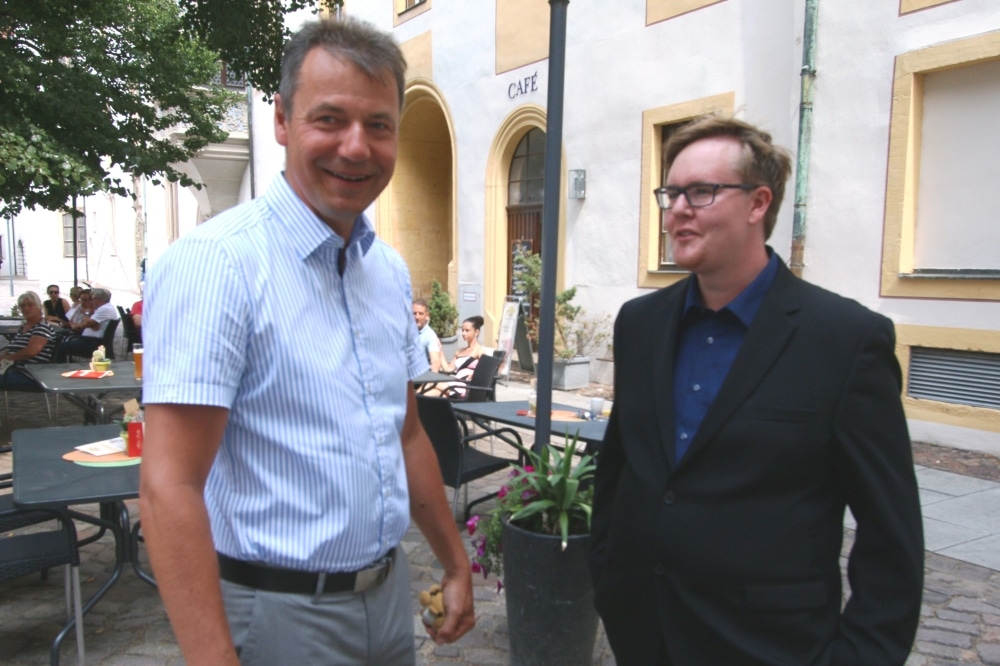 Landrat Kai Emanuel (li) und Lokalmatador Christian Simoneit. Foto: Landratsamt