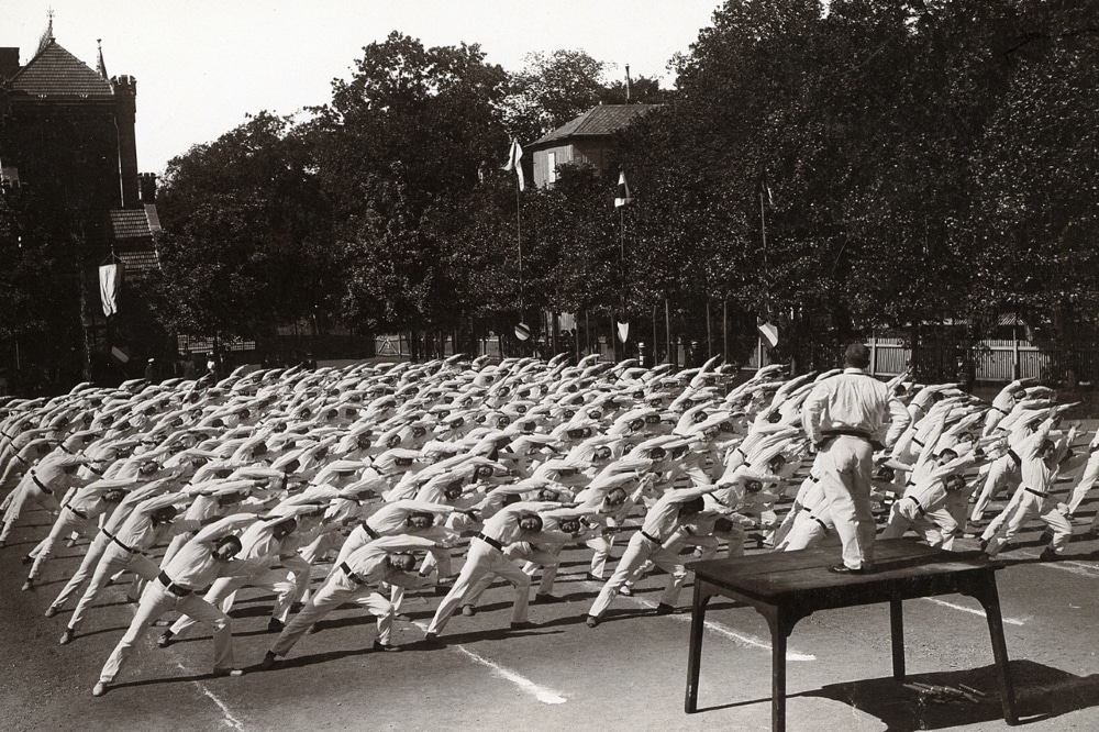 Turner-Massenfreiübungen, um 1910. Foto: Stadtgeschichtliches Museum Leipzig