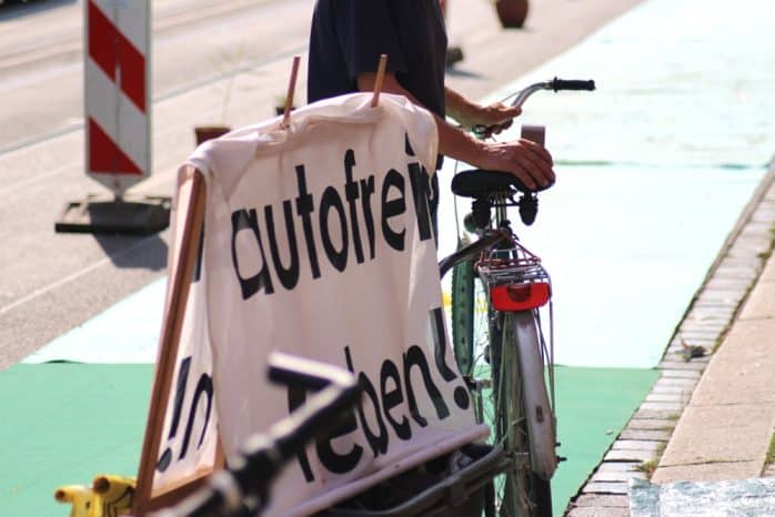 Die Initiative „Autofrei leben." Foto: Michael Freitag