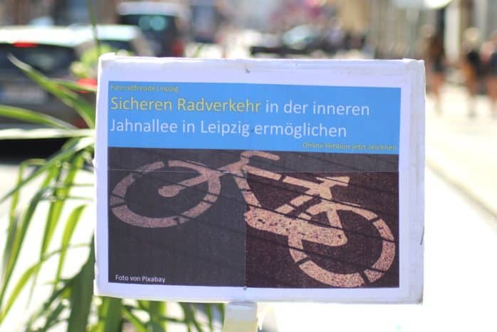 Sicher Rad fahren fordert die Petition von Volker Holzendorf. Foto: Michael Freitag