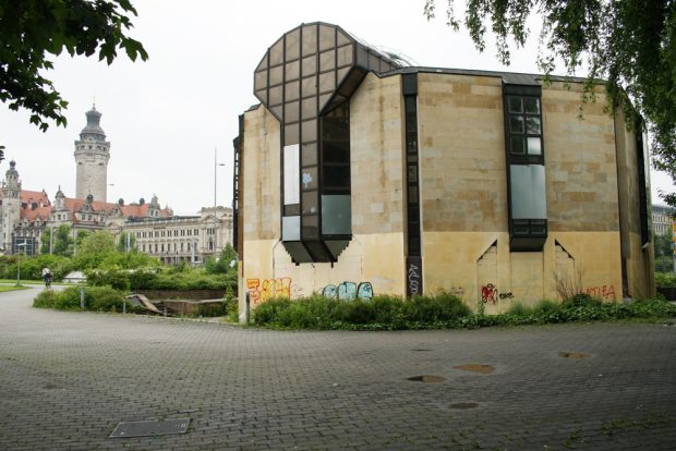 Die Südseite des Bowlingtreffs. Foto: Ralf Julke