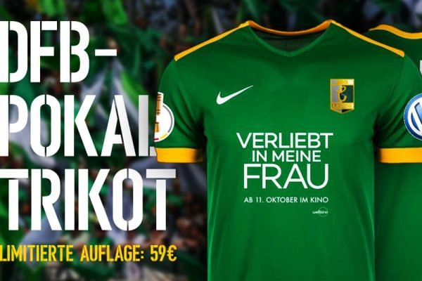 BSG Chemie Leipzig mit Sondertrikot und Kinofilm auf der