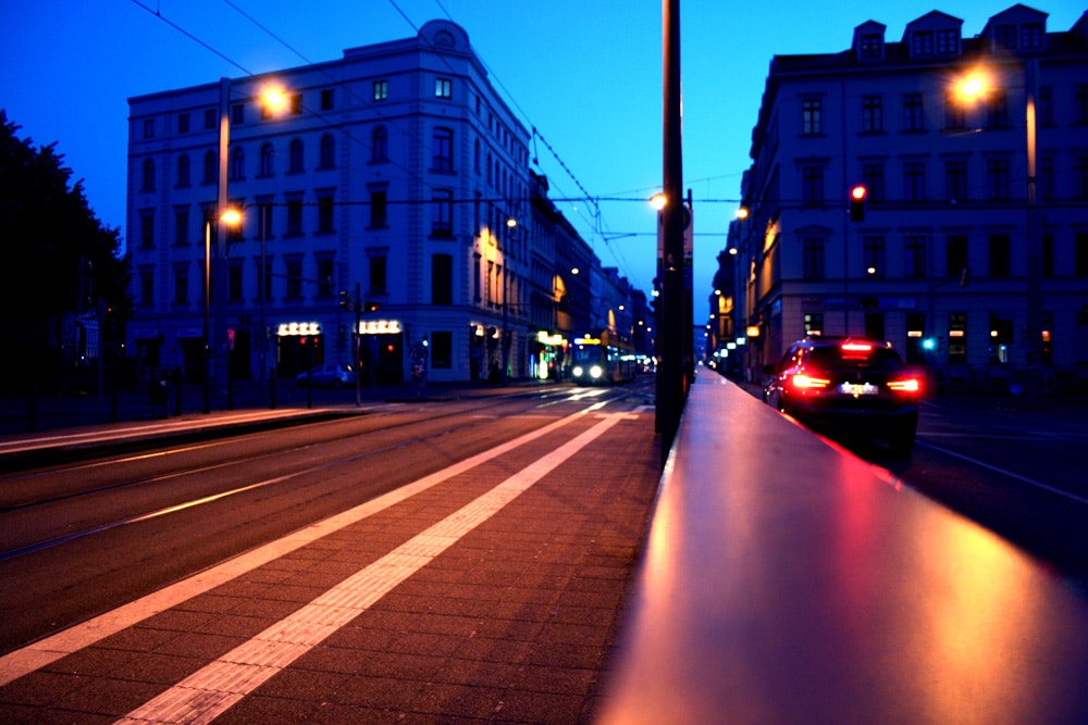 Abendlicht im Ranstädter Steinweg. Foto: Ralf Julke