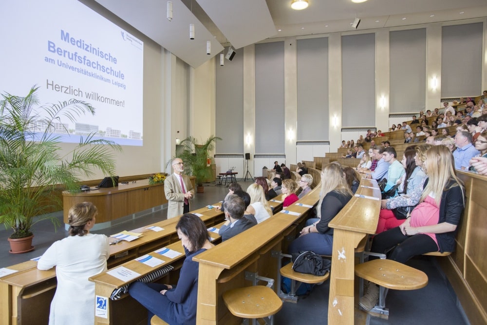 Ab dem 1.September begrüßt die Medizinische Berufsfachschule am UKL180 neue Auszubildende. Foto: Stefan Straube/UKL
