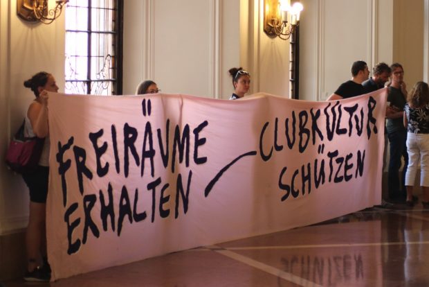 Leipziger Clubkultur schützen - auch die Clubszenerie schloss sich mit einer Demo an. Foto: L-IZ.de