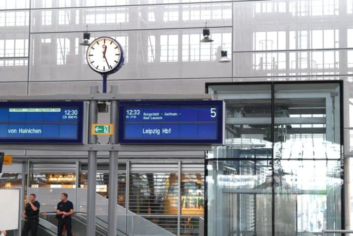 Die jungen Menschen fahren letztlich eher 80 Kilometer nach Leipzig, als umgekehrt, wenn es um die Zukunft geht (Foto von 2017). Foto: Michael Freitag