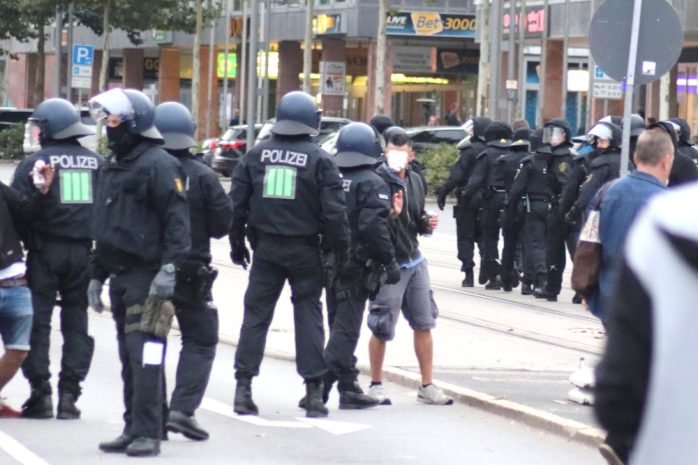 Ein Chemnitzer fordert betrunken die Polizei heraus. Foto: Michael Freitag