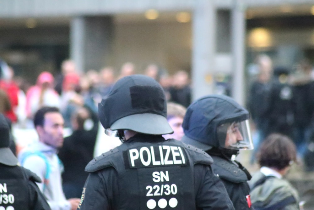Am Sonntag, den 27. August, wurden die Polizeibeamten in Chemnitz im Stich gelassen. Foto vom 01.09.: L-IZ.de