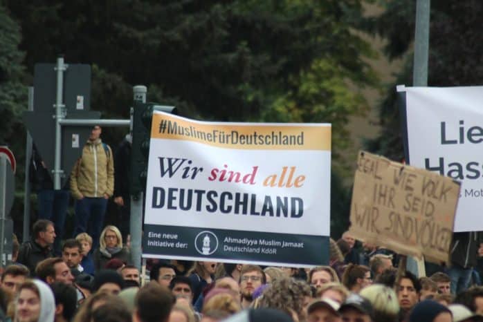 Wir sind alle Deutschland ... auf der Gegendemo. Foto: L-IZ.de