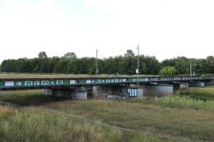 Alt und kaputt - die Brücke an der Neuen Luppe. Foto: L-IZ.de