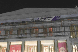 Banner an der Oper Leipzig. Quelle: Privat