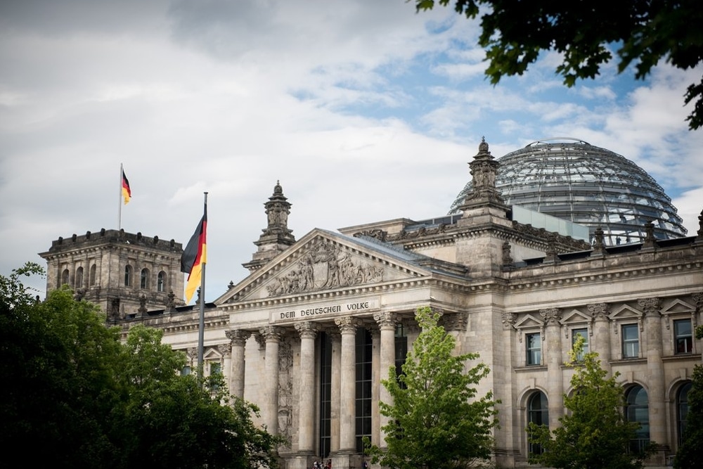 Der Bundestag möchte das Kooperationsverbot lockern. Foto: Deutscher Bundestag / Simone M. Neumann