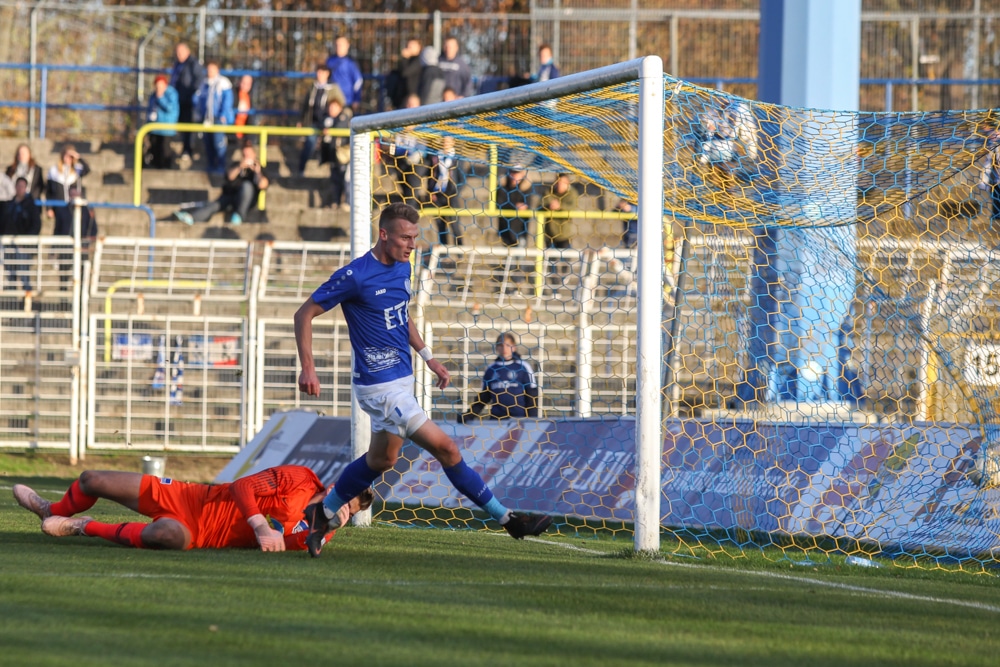 Mit seinem Treffer zum 3:1 machte Matthias Steinborn den Sack endgültig zu. Foto: Jan Kaefer