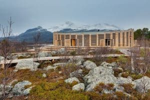 Besucherzentrum Naturum Laponia, Nationalpark Stora, Sjöfallet (Architekt: Wingårds). Foto: Jann Lipka